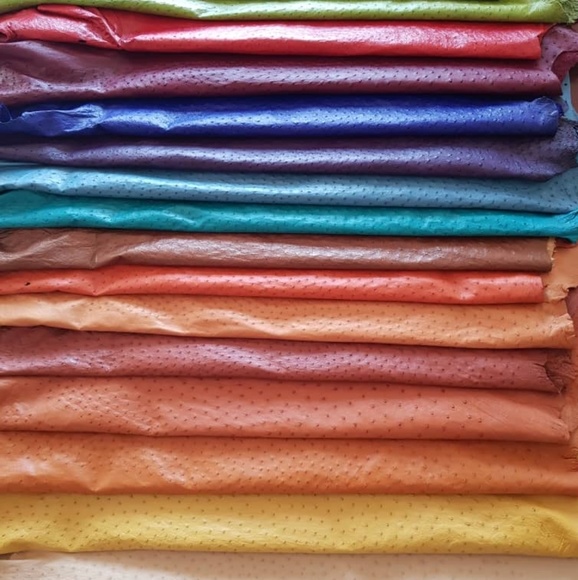 Handbag - Picture 3 of 4